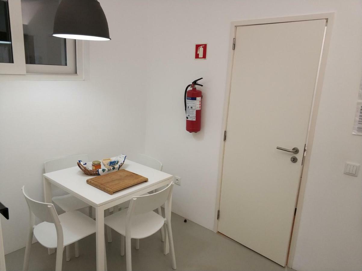 Lila'S Beach Apartment São Roque Εξωτερικό φωτογραφία
